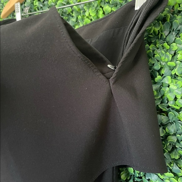 Likely "driggs" strapless gown in black - Picture 11 of 13